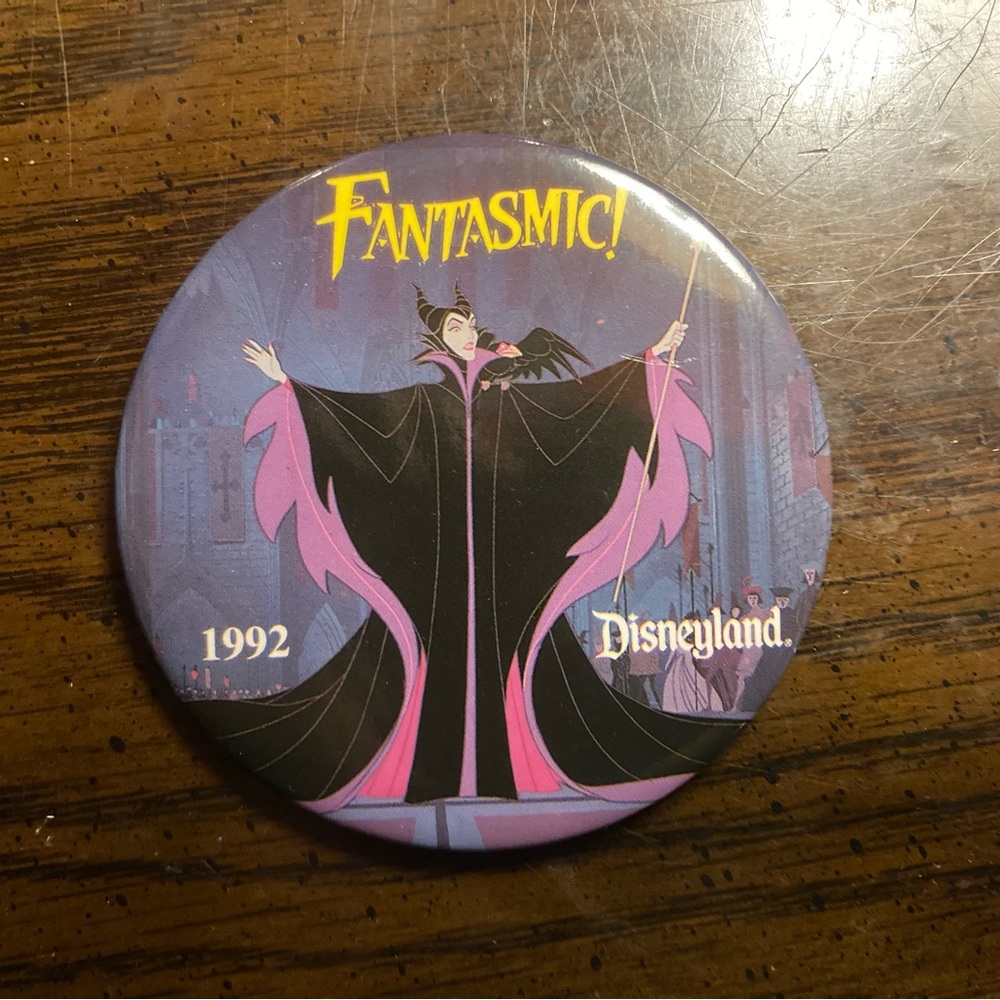 Vintage Maleficent 1992 Disneyland DLR Fantasmic Disney Pinback Button 3”